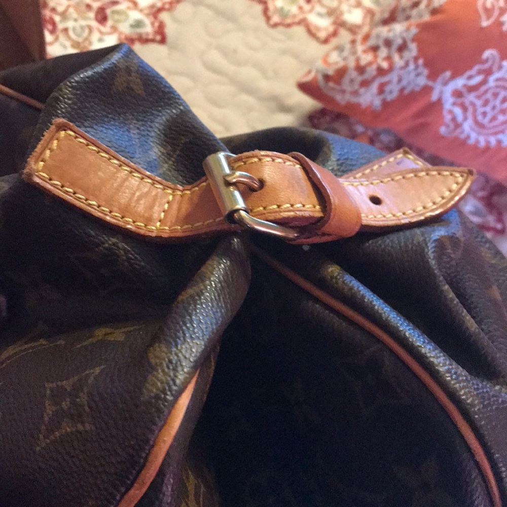 lv - Picture 4 of 6